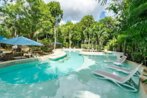 LUXE 1-BR Condo in Bahia Principe - Multiple Pools
